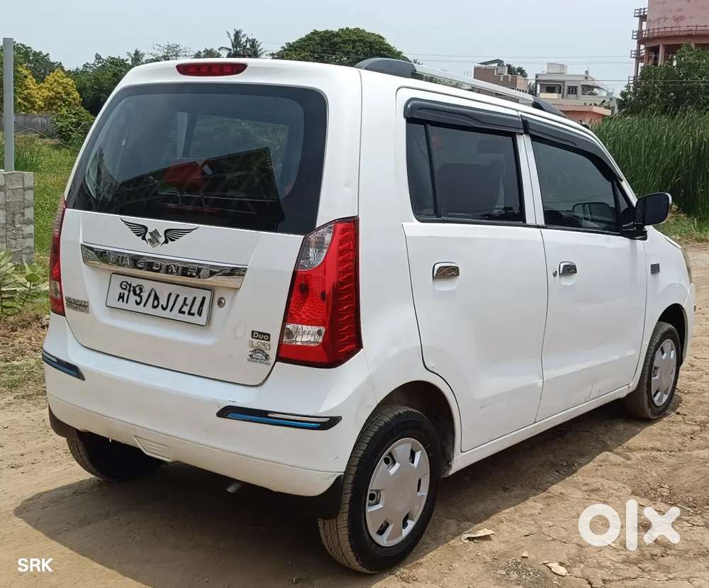 Maruti Suzuki Wagonr Lxi  Cng
2011model
New Tyres
Insurance Ok