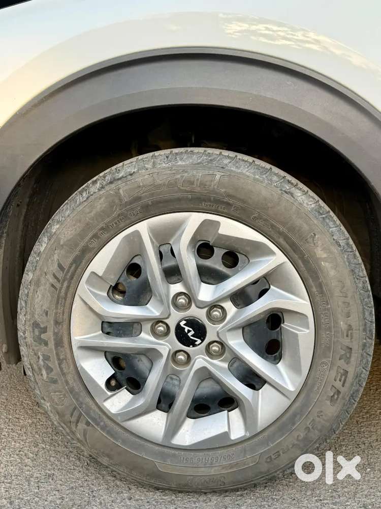 Kia Carens Prestige 2022 Manual