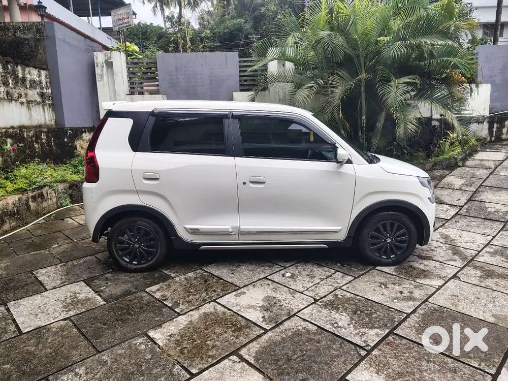 Maruti Suzuki Wagon R 1.2, 2022 Petrol Automatic Zxi+ags