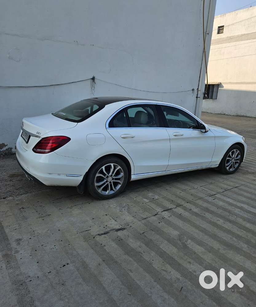 Mercedes-benz C-class 2016