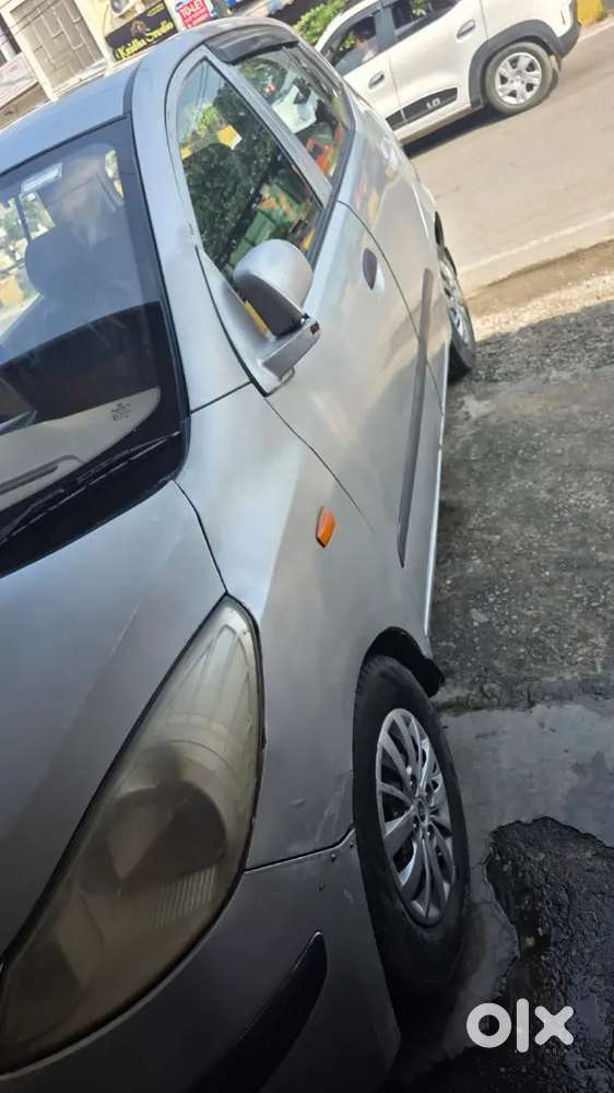 Hyundai Grand I10 Sportz 2008 Valid 2028 Tk Valid