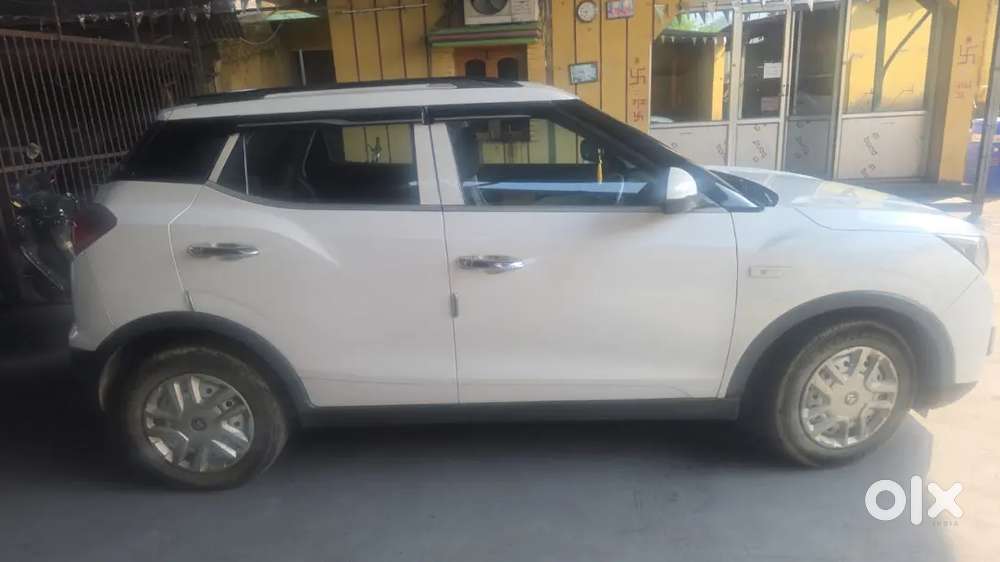 Mahindra Xuv 3xo 2024 Petrol Well Maintained