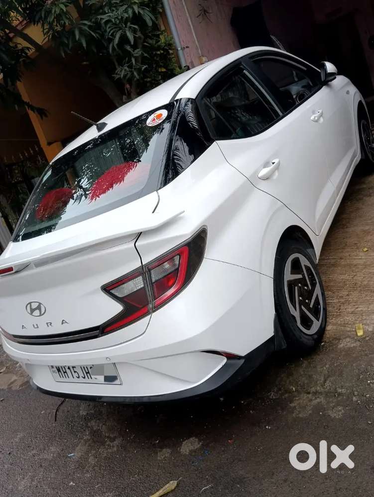 Hyundai Aura 2023 Cng & Hybrids Well Maintained