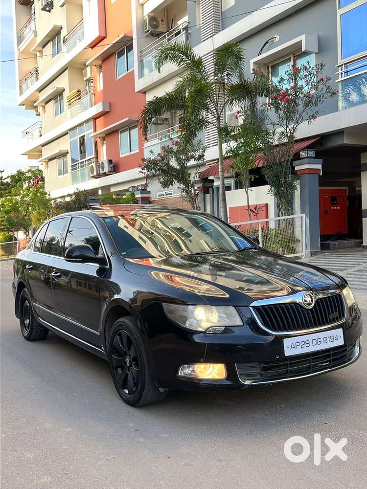 Skoda Superb 1.8 Tsi Elegance 2010 Model