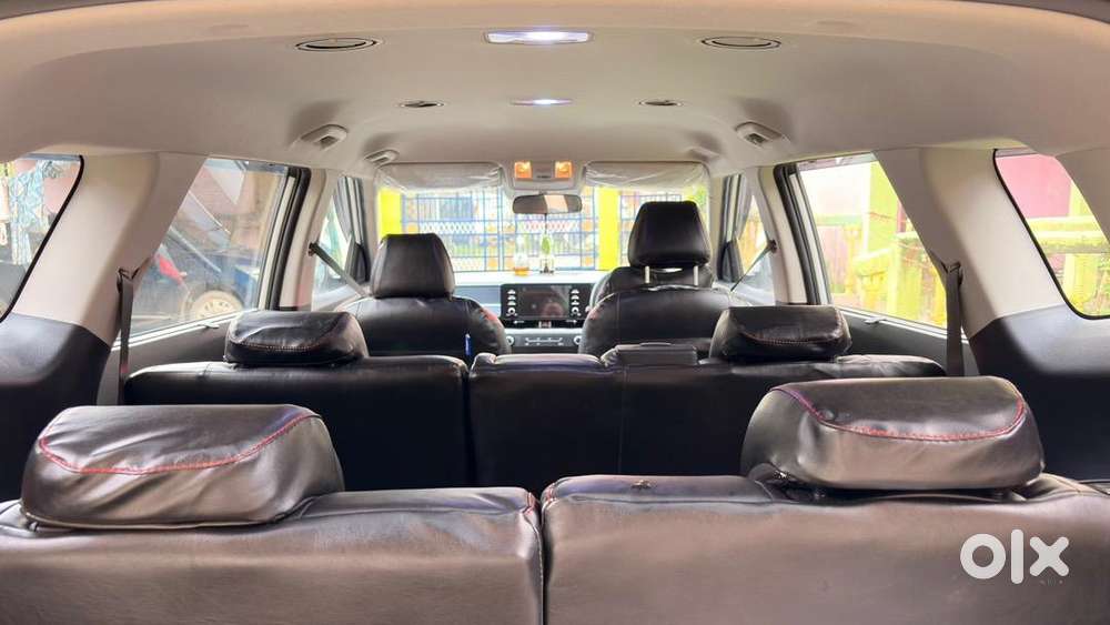 Kia Carens Clavis 2025 Petrol Well Maintained