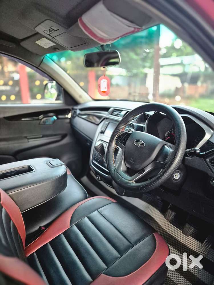Mahindra Kuv 100 K8 5str, 2018, Petrol