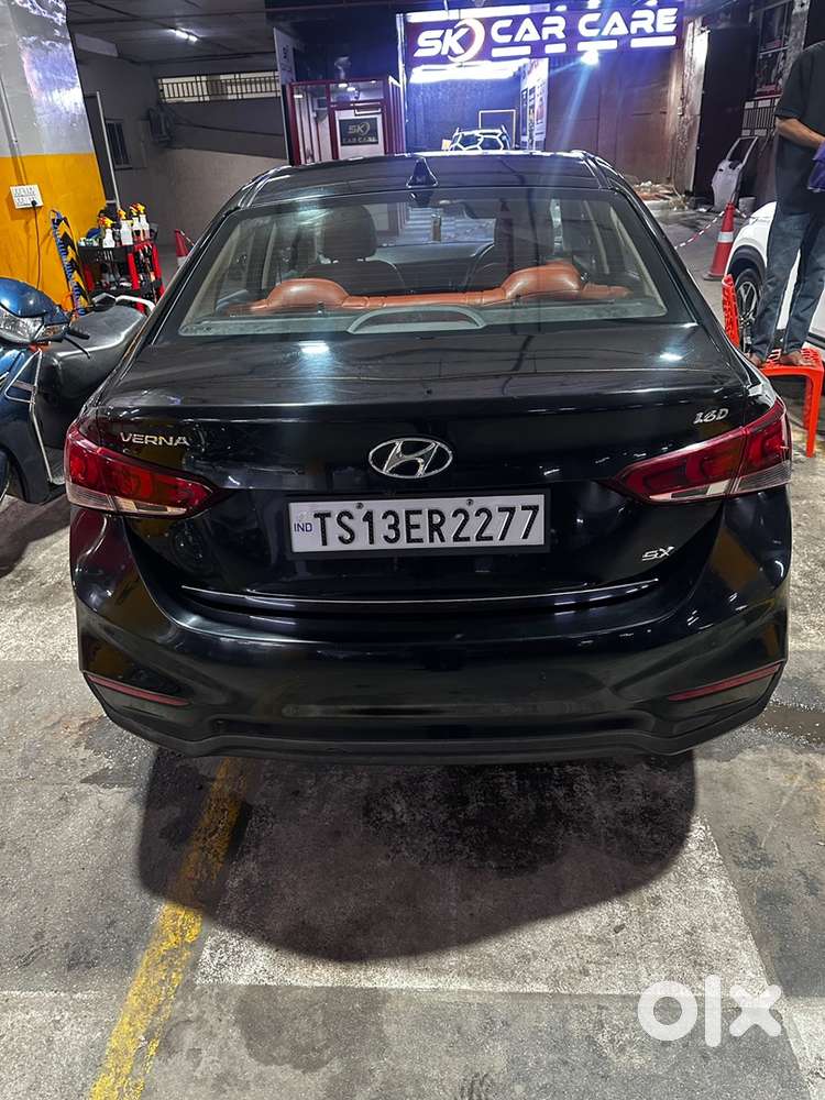 Hyundai Verna 2019 Sx (o) Crdi Automatic Topend.