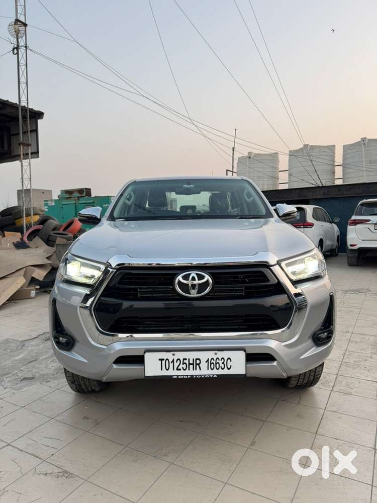 Toyota Hilux 2025 Diesel Well Maintained