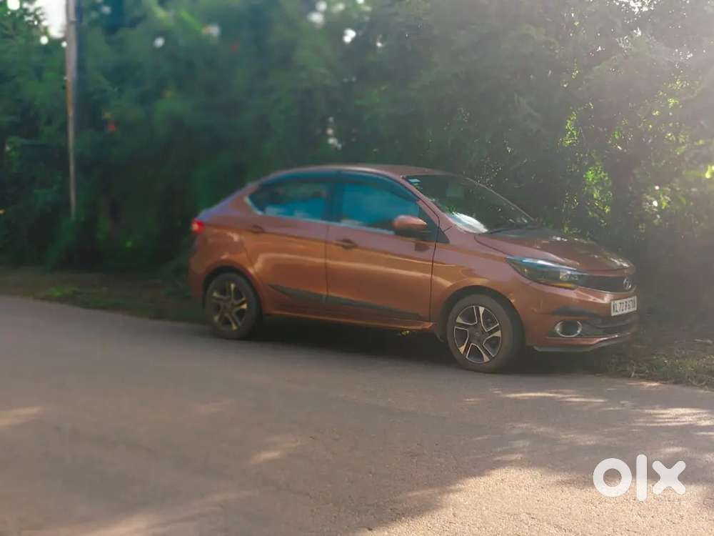 Tata Tigor 2018 Petrol 1st