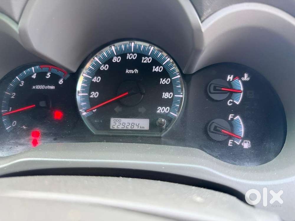 Toyota Fortuner 2013 Diesel Well Maintained