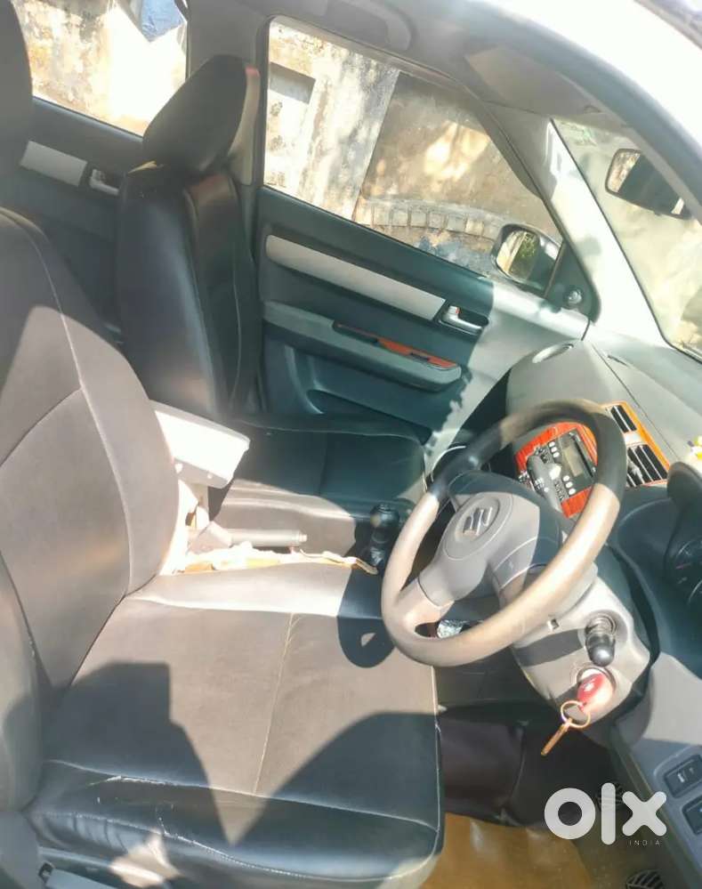 Maruti Suzuki Dzire 2011