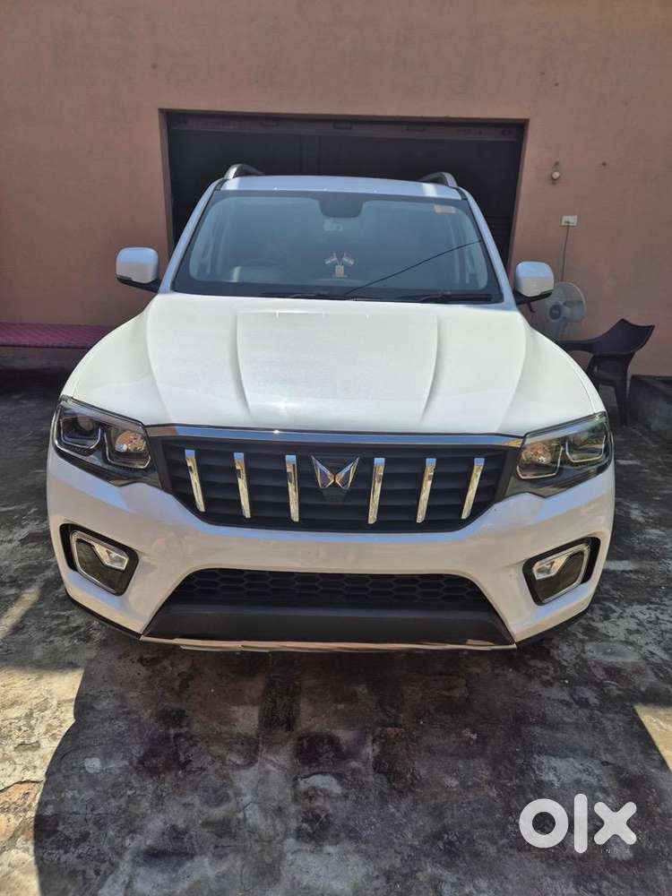 Mahindra Scorpio-n 2024 Diesel 12000 Km Driven