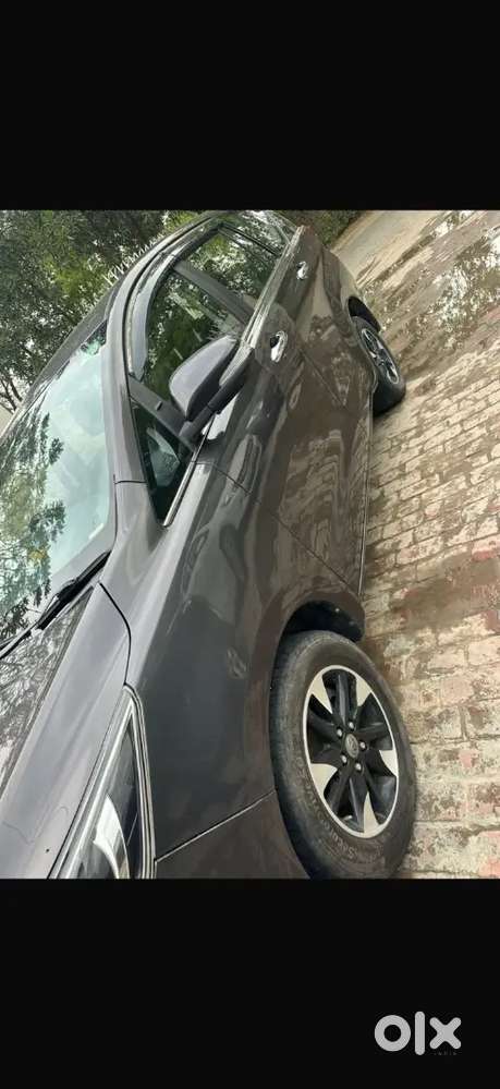 Innova Crysta 2021 Model