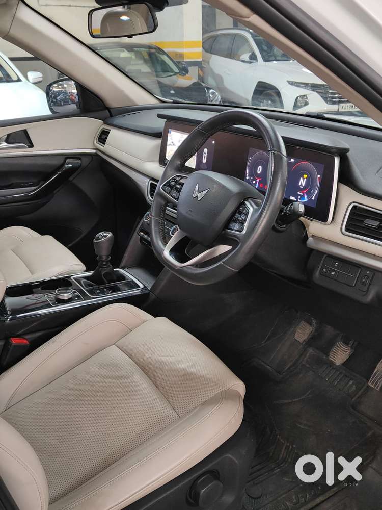 Mahindra Xuv700 Ax7 Luxury Pack Awd, 2023, Diesel