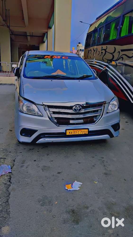 Toyota Innova 2007 Diesel 450000 Km Driven