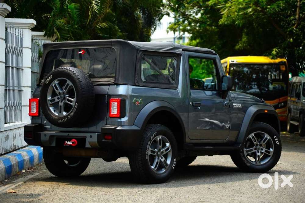 Mahindra Thar Lx 4-str Convertible At, 2021, Petrol