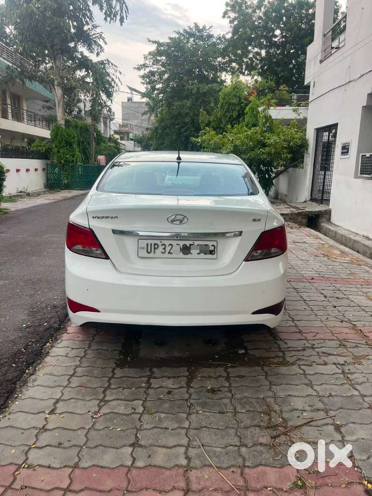 Hyundai Verna Fluidic 1.6 Crdi Sx, 2015, Diesel