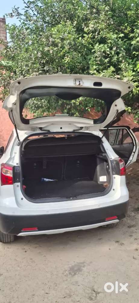 Maruti Suzuki S-cross 2022