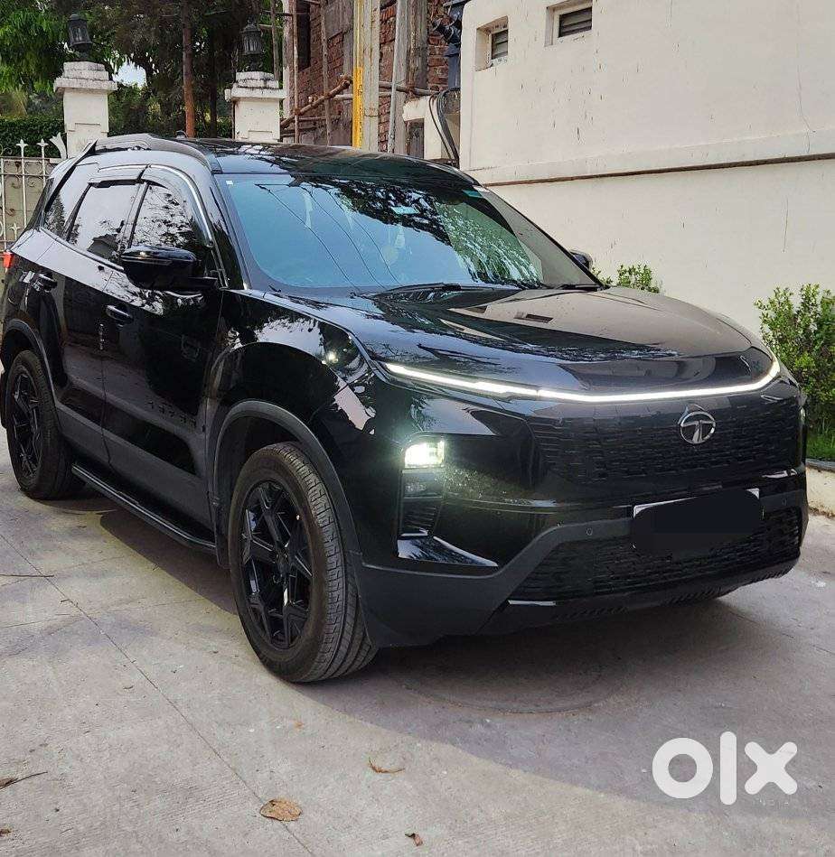 Tata Safari Accomplished Plus Dark Edition At, 2023, Diesel