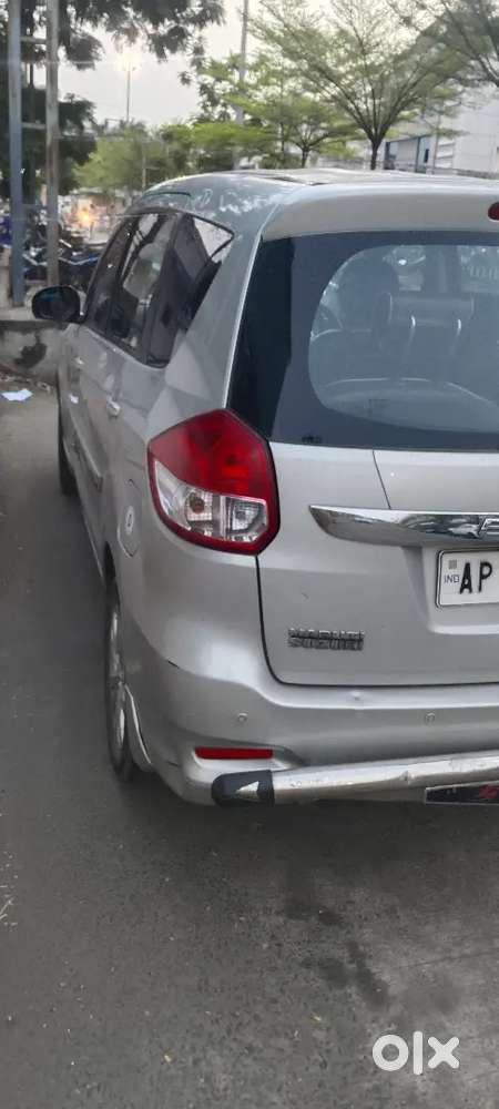 Maruti Suzuki Ertiga 2017 Diesel 80000 Km Driven