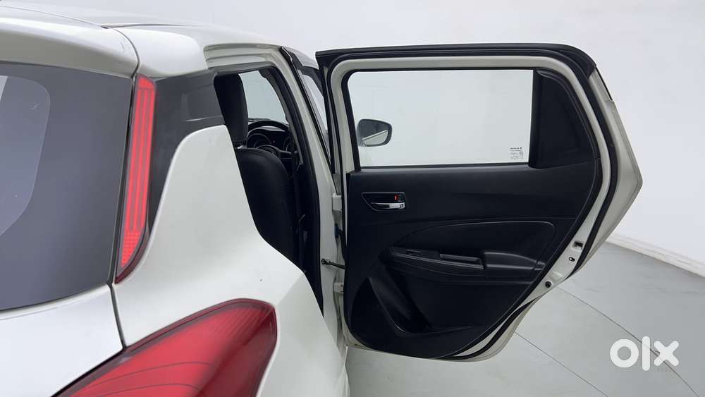 Maruti Suzuki Swift Vvt Vxi, 2020, Petrol