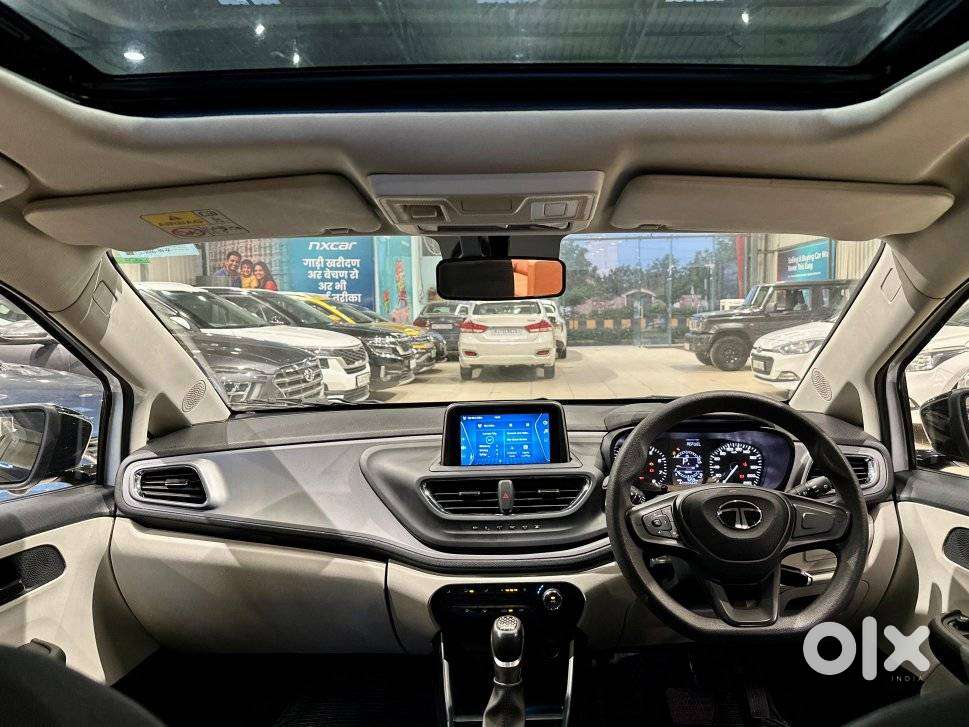 Tata Altroz Xm Plus Petrol, 2024, Petrol