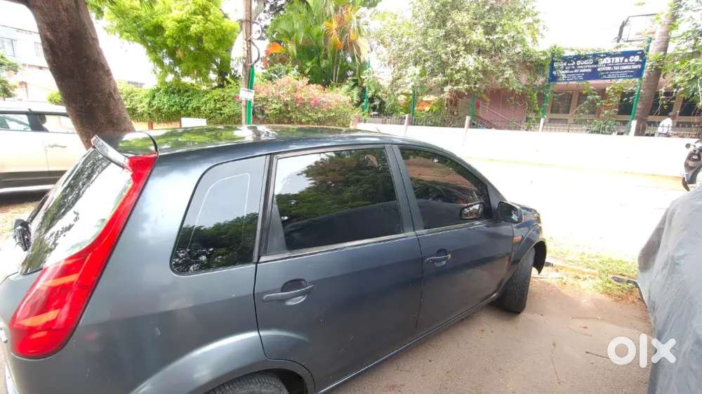Ford Figo 1.2 Titanium 2014