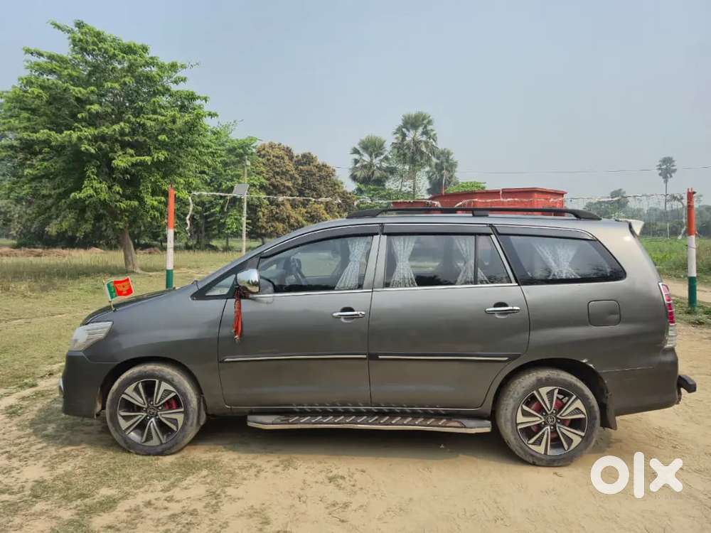 Toyota Innova 2009 Diesel Well Maintained (2030 Tak Passing)