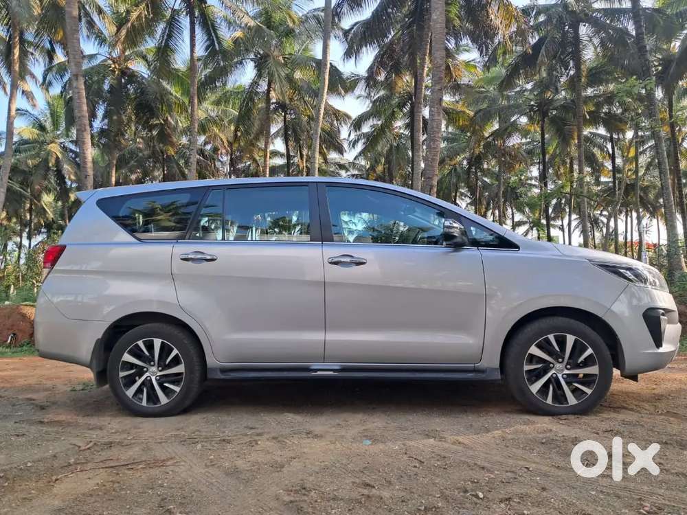 Toyota Innova Crysta 2021 Diesel 140000 Km Driven