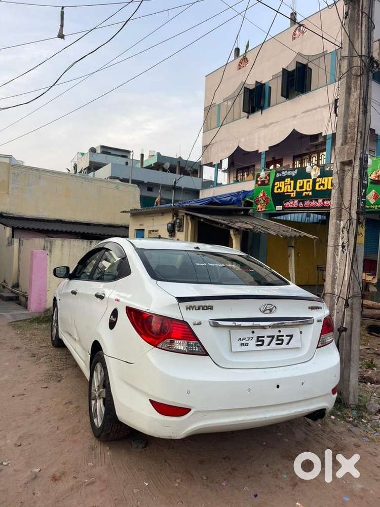 Hyundai Fluidic Verna 2013 Diesel Good Condition