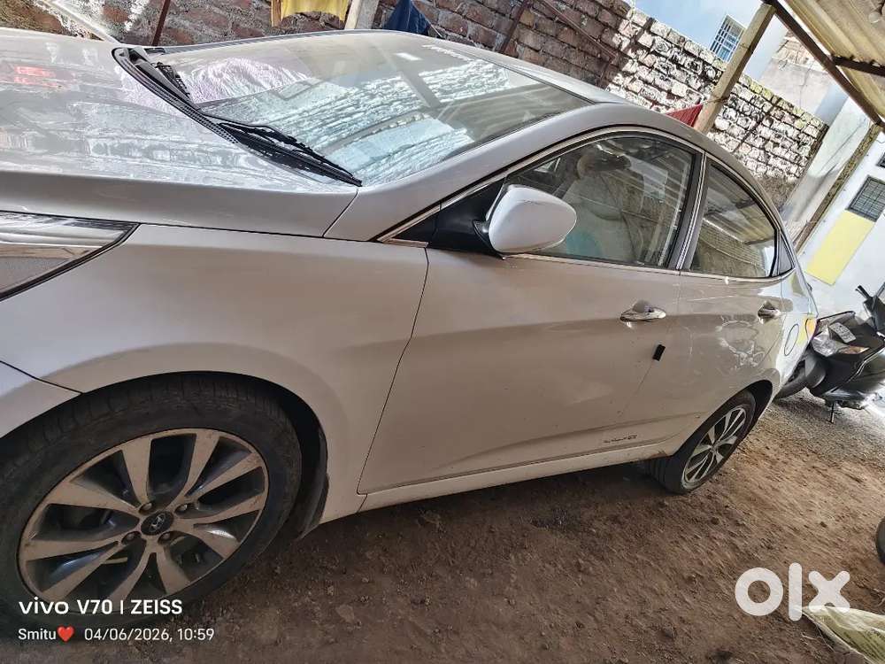 Hyundai Verna 2014 Diesel 142000 Km Driven