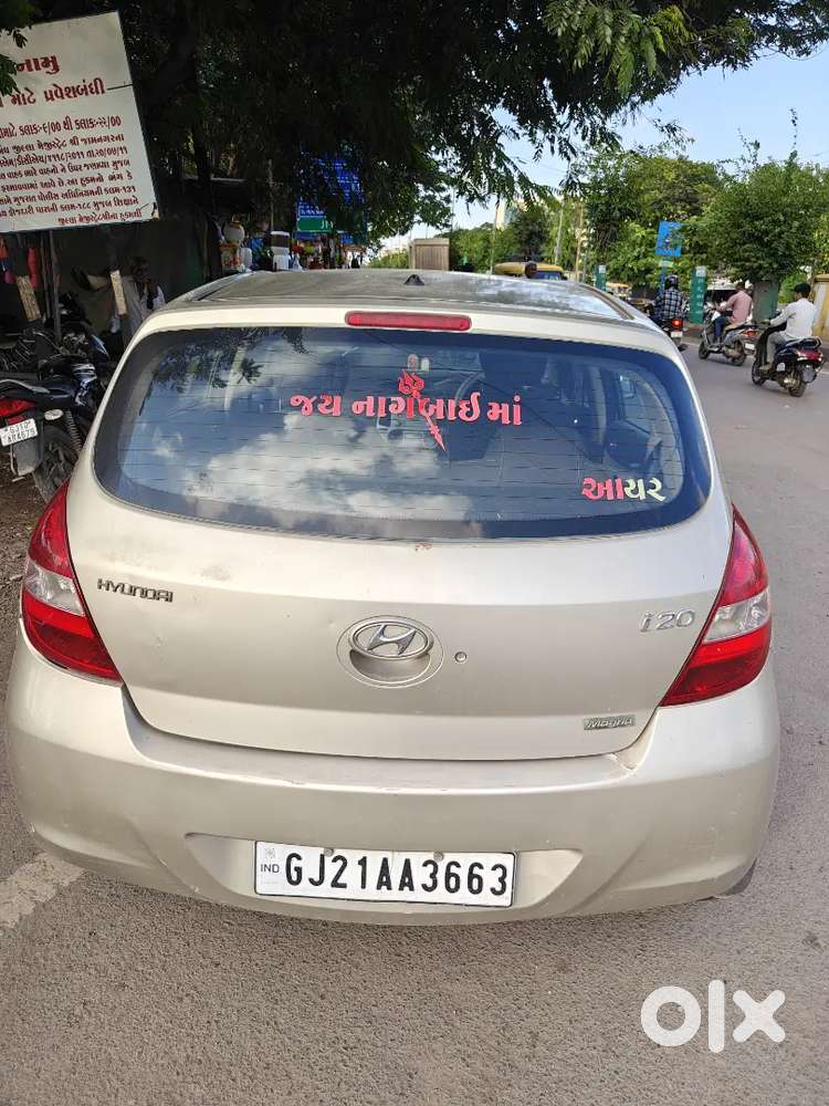 Hyundai I20 2010 Cng & Hybrids 120000 Km Driven