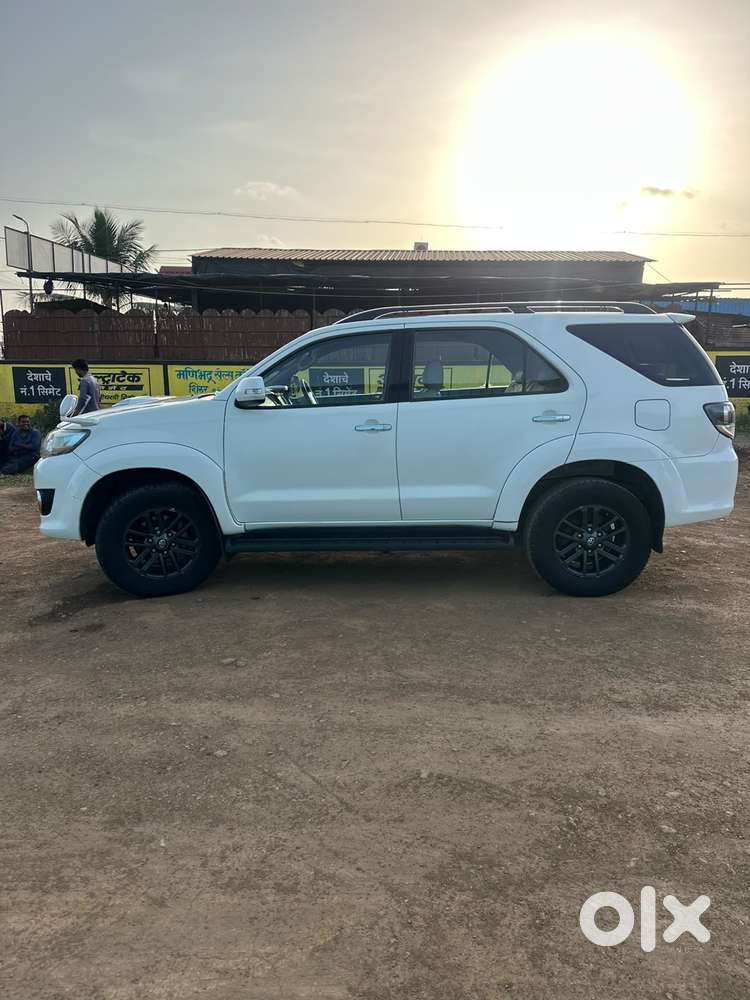 Toyota Fortuner 3.0 4x2 Automatic, 2015, Diesel