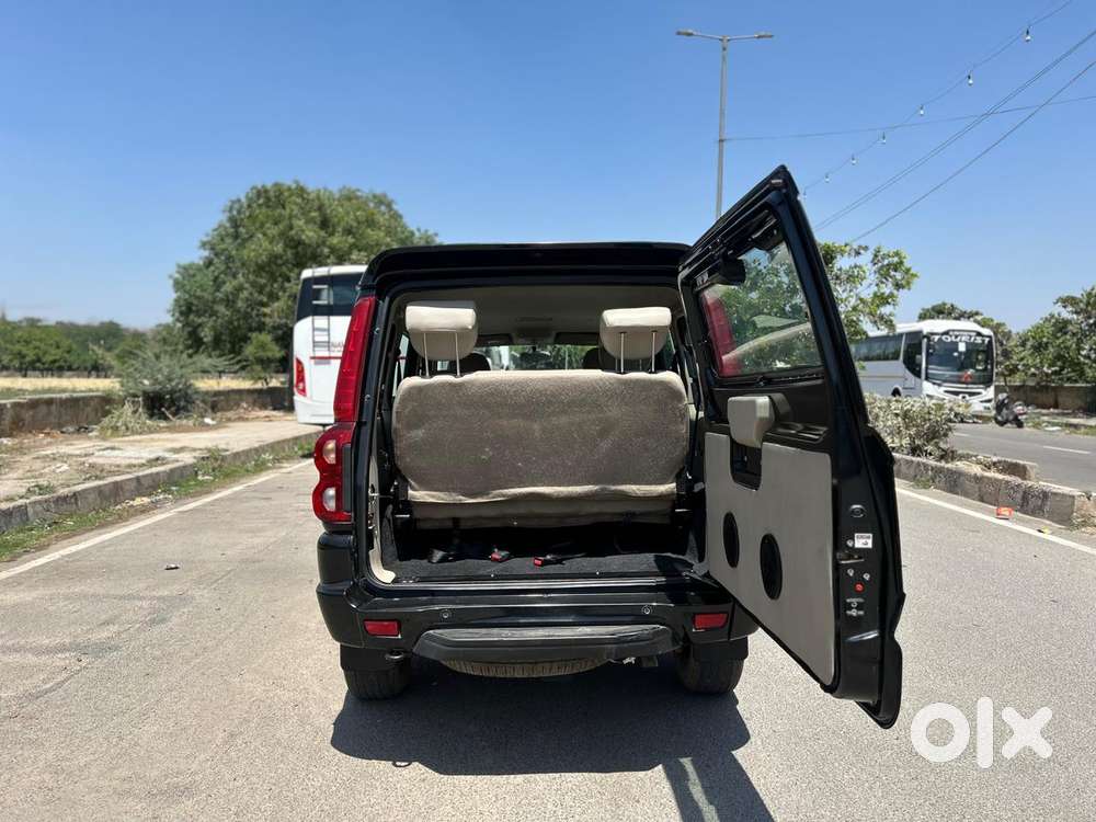 Mahindra Scorpio Classic 2.2 S 11 Mt 7 Cc, 2022, Diesel