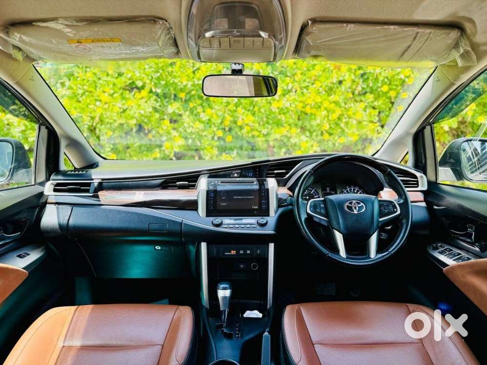 Toyota Innova Crysta 2.8z Automatic, 2020, Diesel