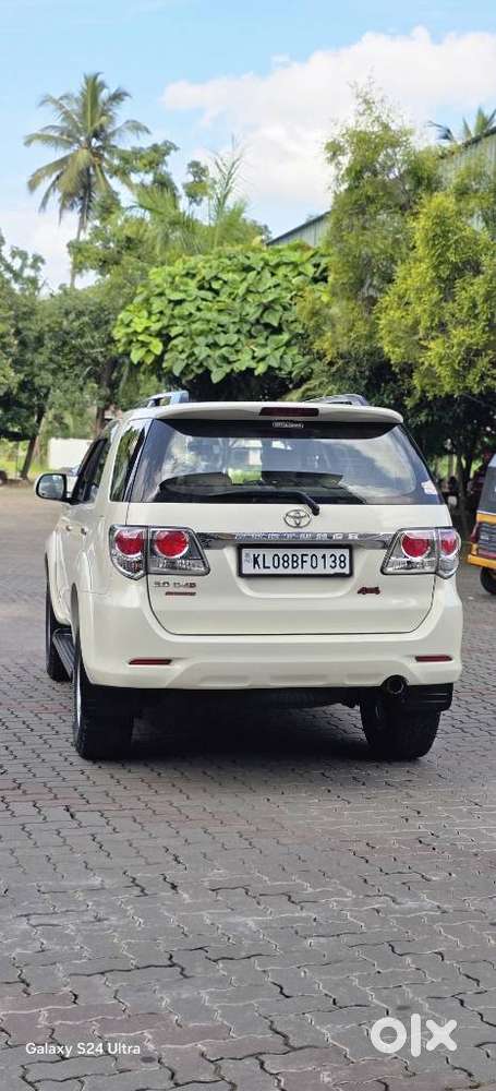 Toyota Fortuner 3.0 4x2 Automatic, 2015, Diesel