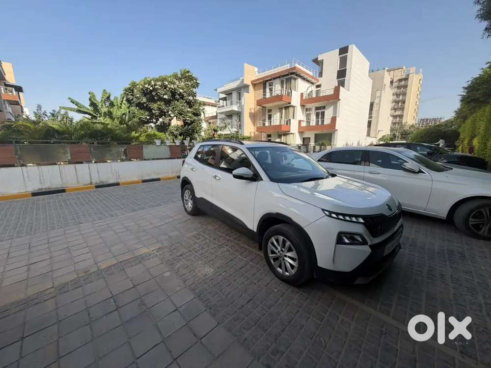 Skoda Kylaq Signature Plus Automatic 2025
