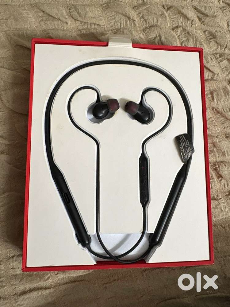 Oneplus wireless bullets