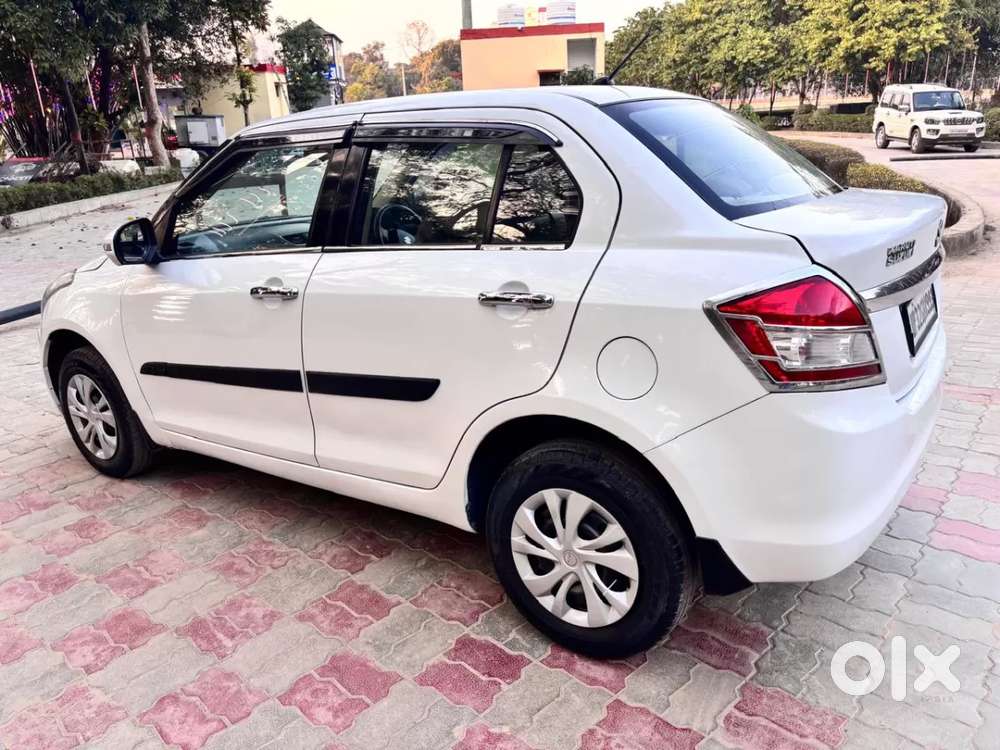 Maruti Suzuki Swift Dzire Vdi, 2015, Diesel