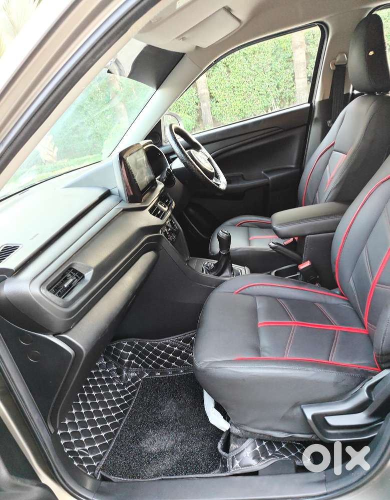 Maruti Suzuki Brezza 1.5 Lxi Cng, 2024, Cng & Hybrids