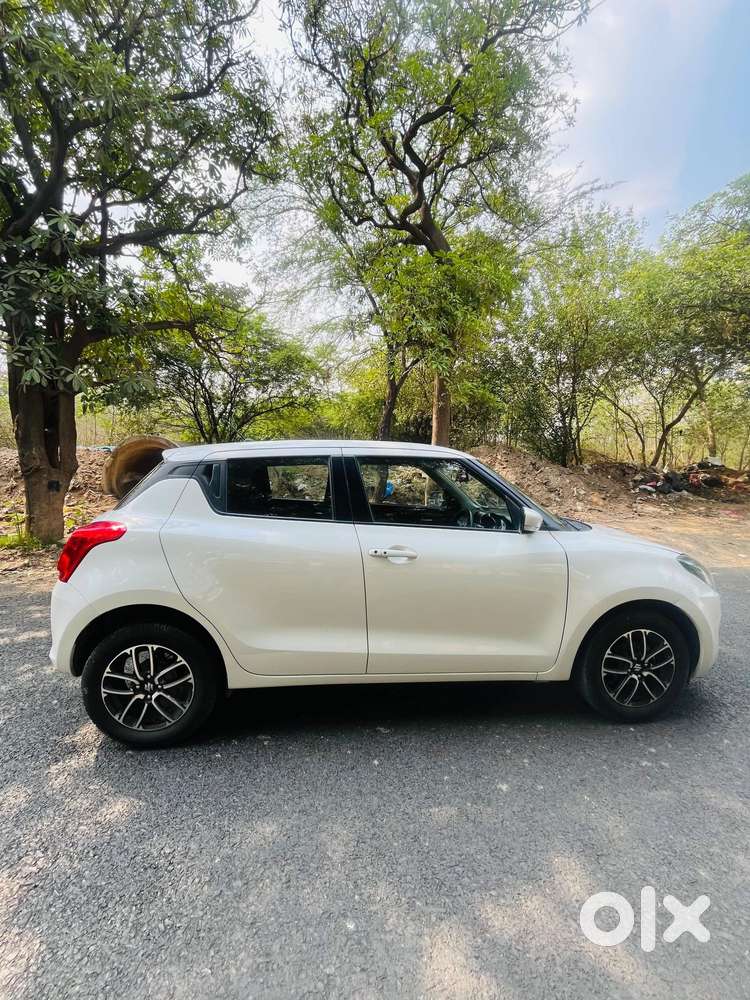 Maruti Suzuki Swift Zxi Plus Dual Tone, 2019, Petrol