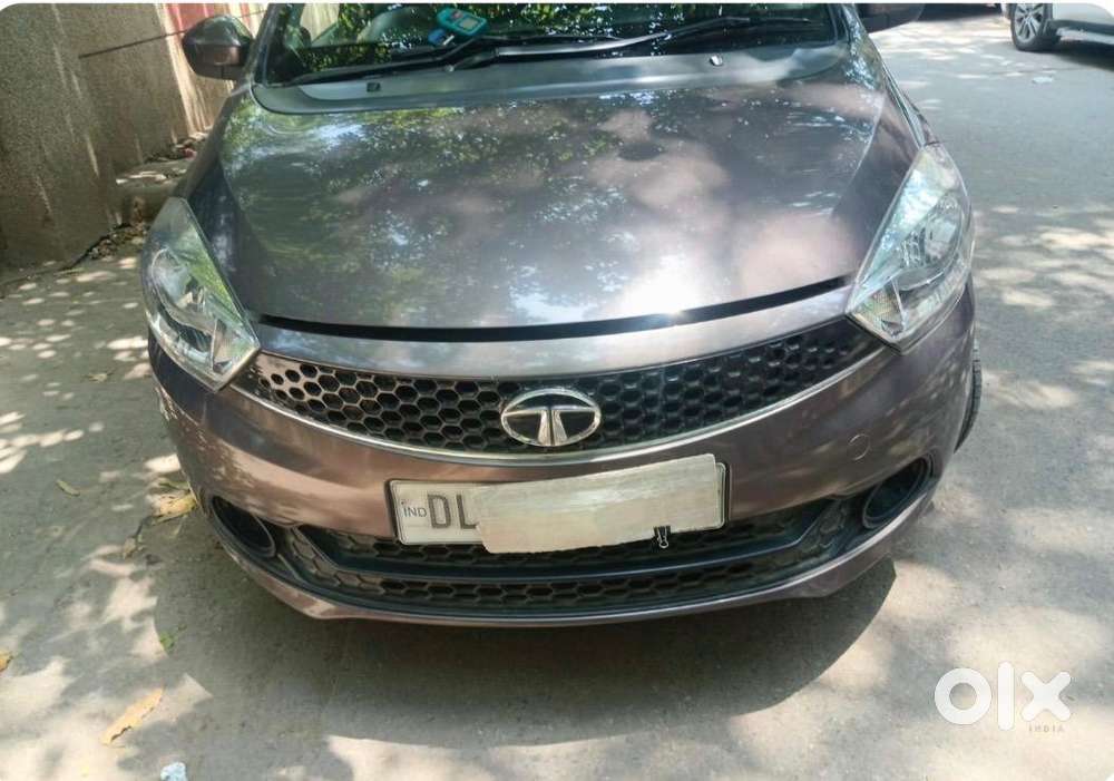 Tata Tiago Xt Rhythm 2018 (21k Kms Driven,brown) Is Pristine Condition