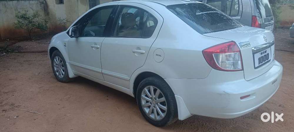 Maruti Suzuki Sx4, 2012