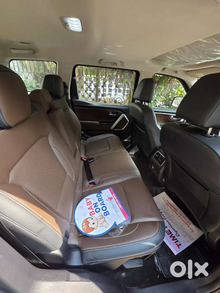 Mahindra Scorpio N Z8 Select
