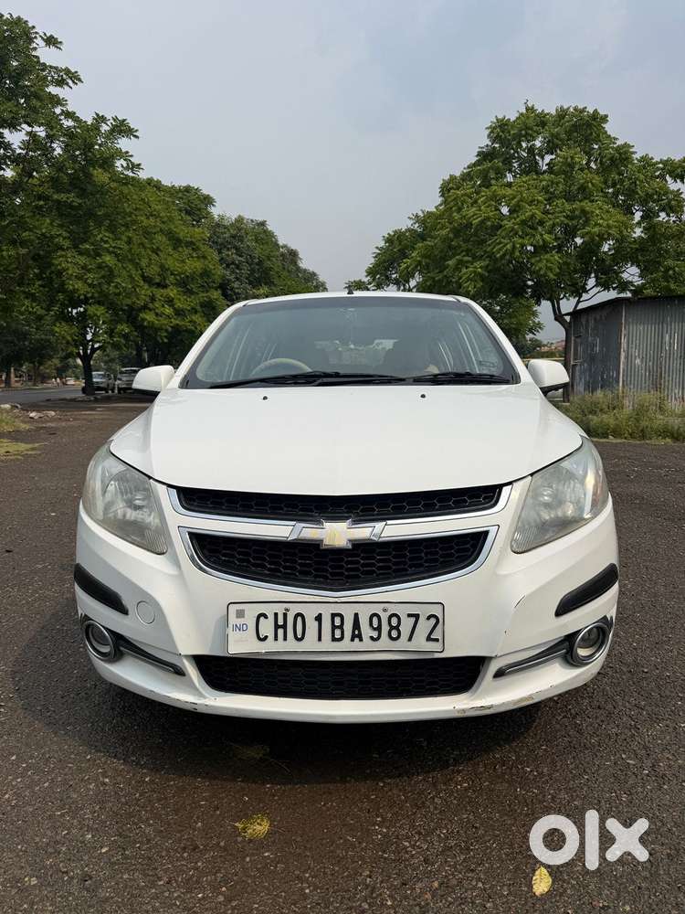 Chevrolet Sail U-va, 2014, Petrol