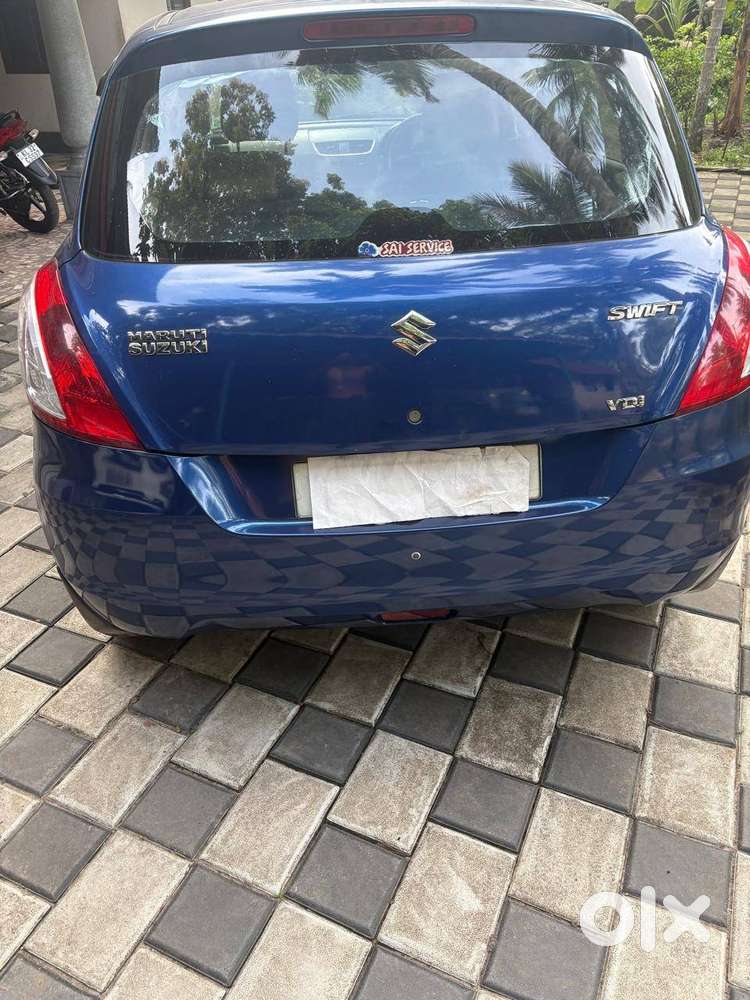 Well-maintained Maruti Swift 2012 (blue)  2l Km  Pristine Condition