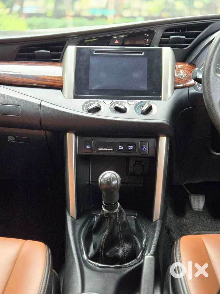 Toyota Innova Crysta 2.4 G Mt 8s, 2019, Diesel