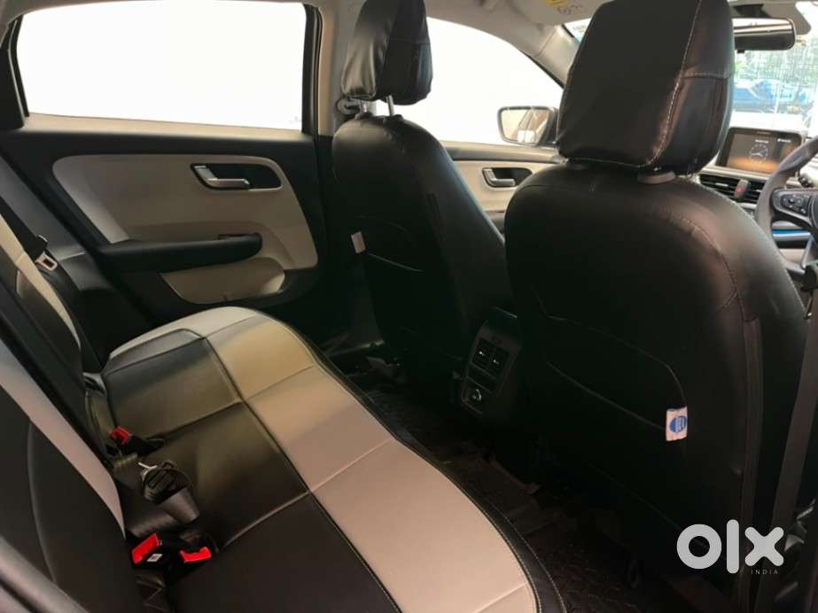 Tata Altroz 1.2 Xz Plus Rtn Dct, 2022, Petrol