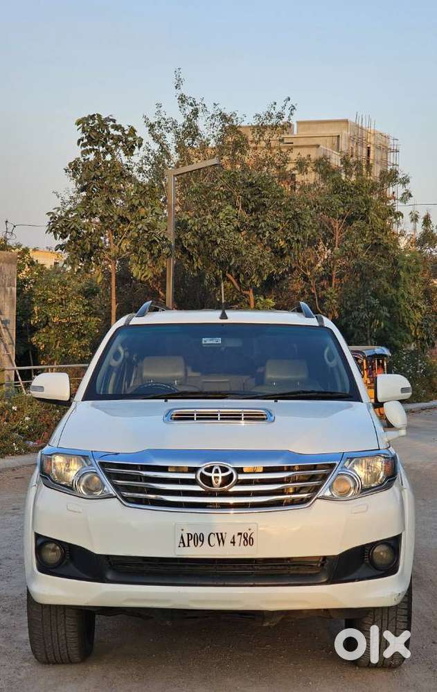 Toyota Fortuner 3.0 4x2 Automatic, 2014, Diesel