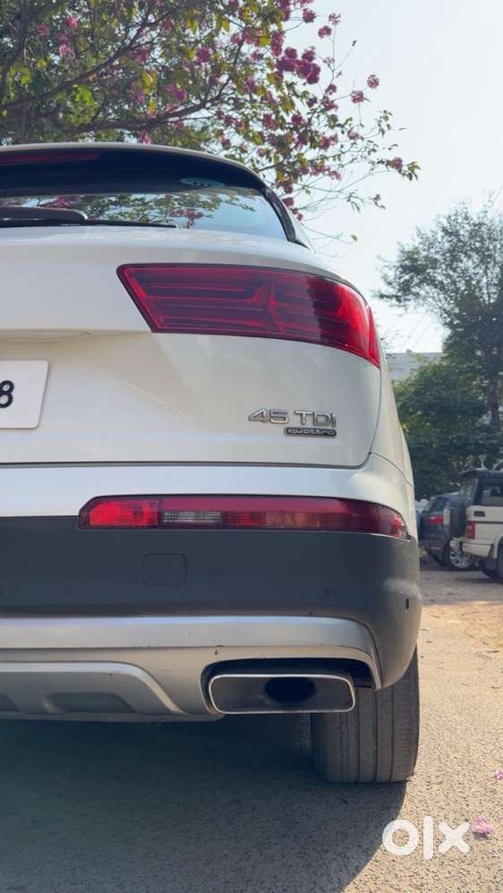 Audi Q7 Quattro Technology 2016 Less Driven